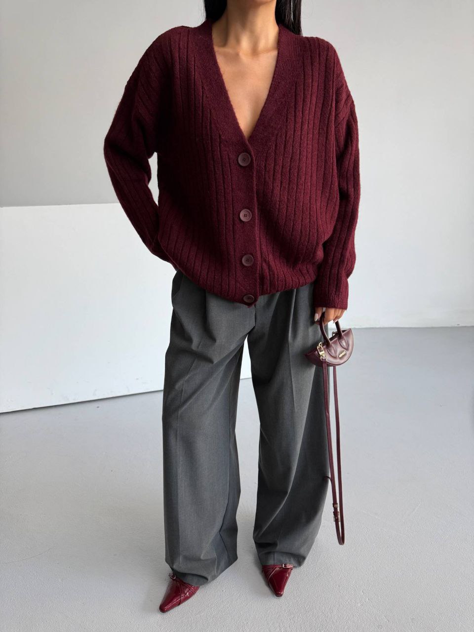 V_neck gardigan