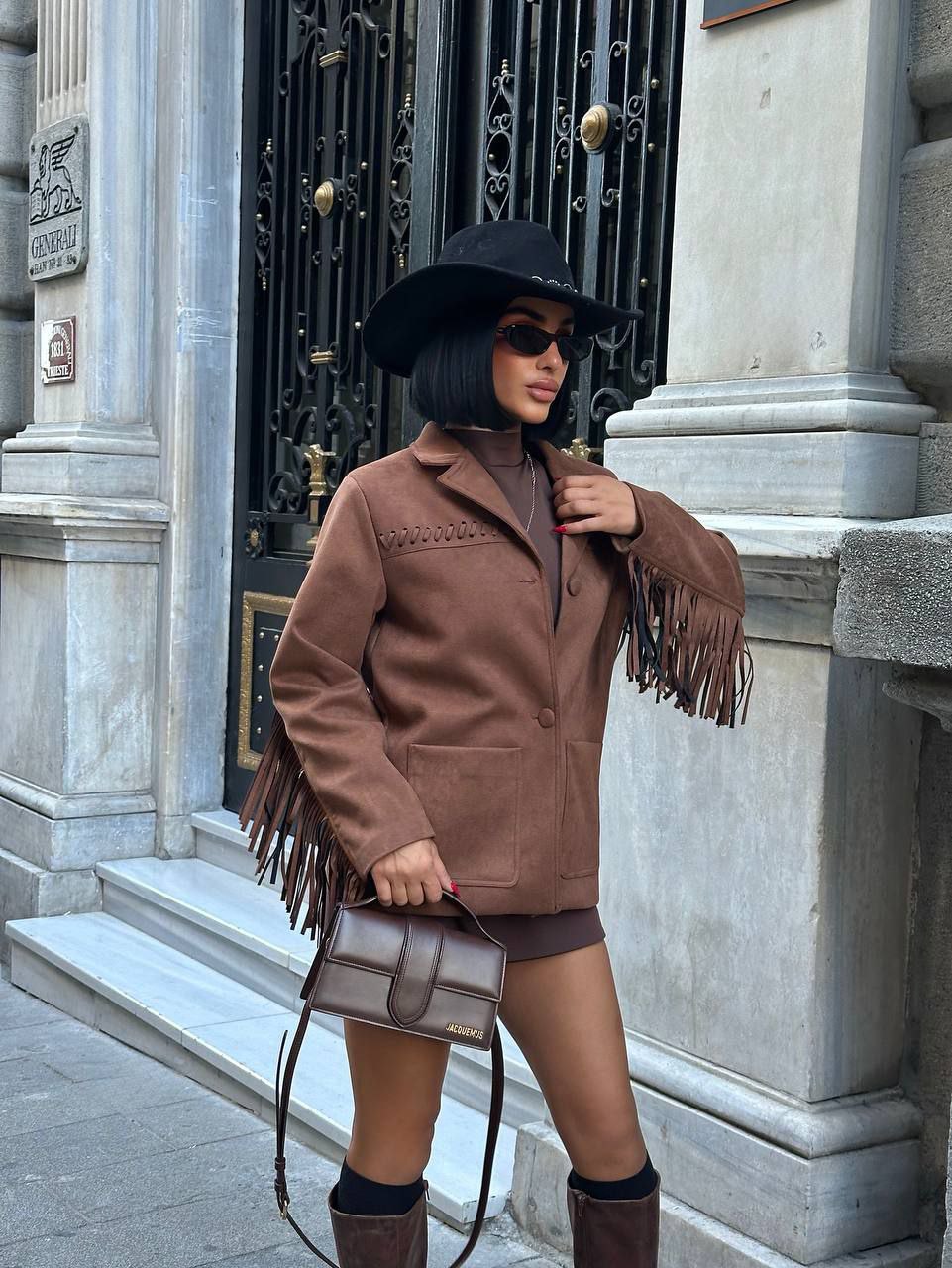 New Season Suede Jacket / Trend Detail